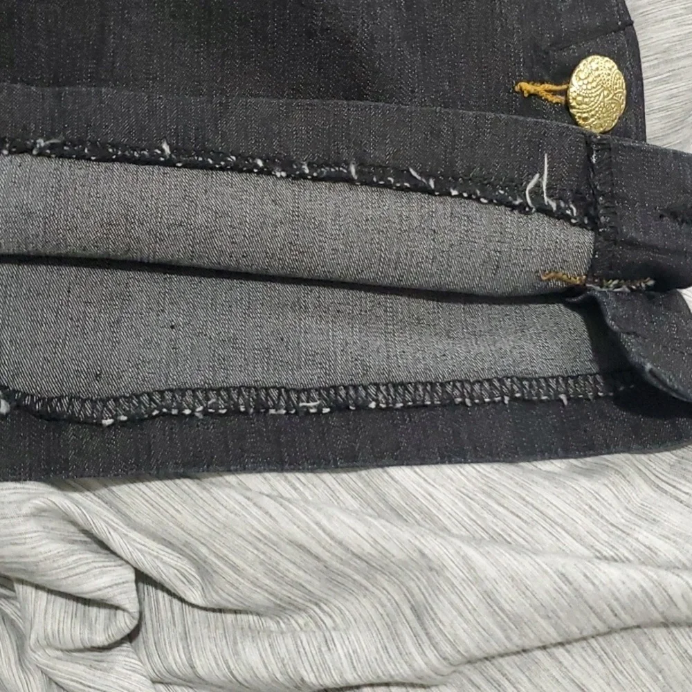 BisouBisou skirt women's size 12 black false pockets trendy denim mini skirt - Picture 12 of 16